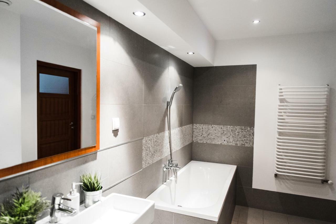 3D Poznanska 6 Apartament Krakow Ngoại thất bức ảnh